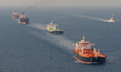 Ιράν: Δεκάδες πλοία παραμένουν άδεια και αγκυροβολημένα λόγω του αμερικανικού αποκλεισμού στο Ορμούζ