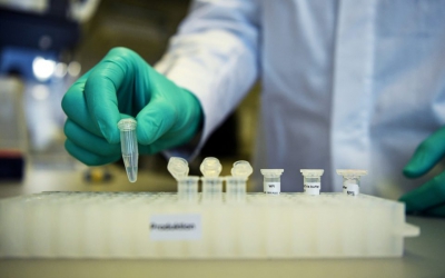 Κορωνοϊός-Εμβόλιο Οξφόρδης: Τι έδειξαν τα πρώτα αποτελέσματα των δοκιμών του