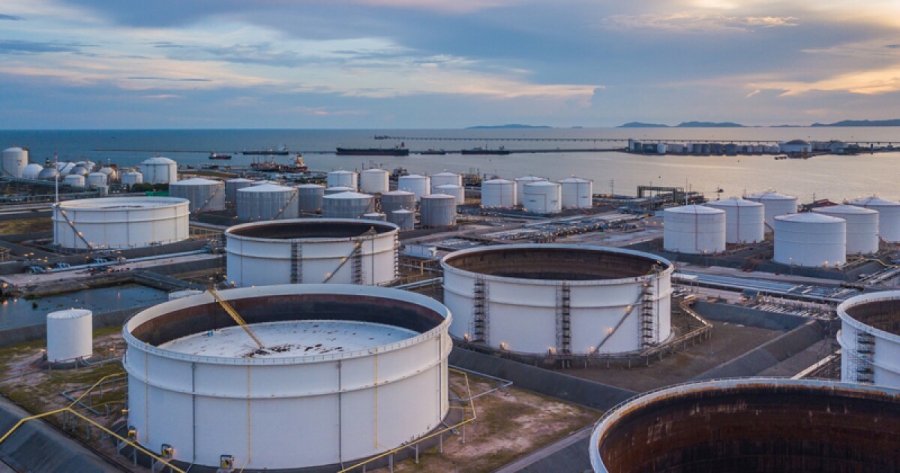 Την αποδέσμευση 1 εκατ. βαρελιών από τα στρατηγικά αποθέματα εξετάζουν οι ΗΠΑ