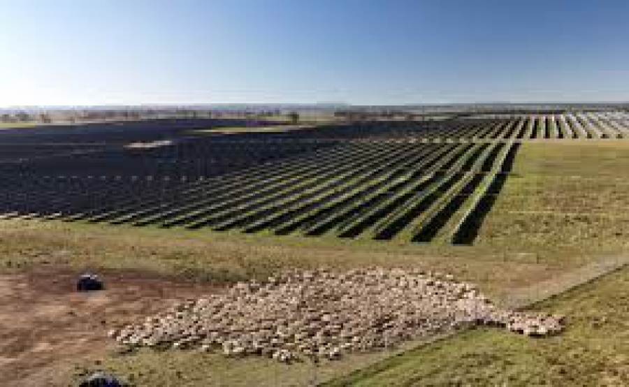 Το μεγαλύτερο ηλιακό πάρκο της Αυστραλίας θα τροφοδοτήσει τον βιομηχανικό γίγαντα φυσικού αερίου (Renew Economy)