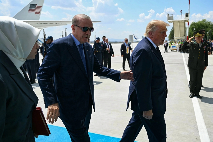 Mε ανοιχτές αγκάλες υποδέχθηκαν τον Trump στην Τουρκία - Άρση των κυρώσεων CAATSA, νέα σελίδα για τα F35