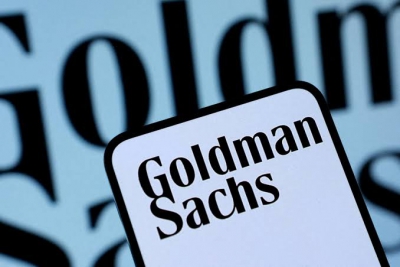 Η ισχυρή αγορά εργασίας ωθεί τη Goldman Sachs να μεταθέσει τις μειώσεις επιτοκίων της Fed για το 2027