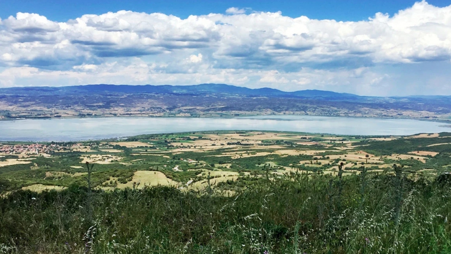 Λίμνη Κορώνεια: Από τα 42,8 km² απέμειναν μόλις 2,7 – Έχει χάσει το 94% της έκτασής της