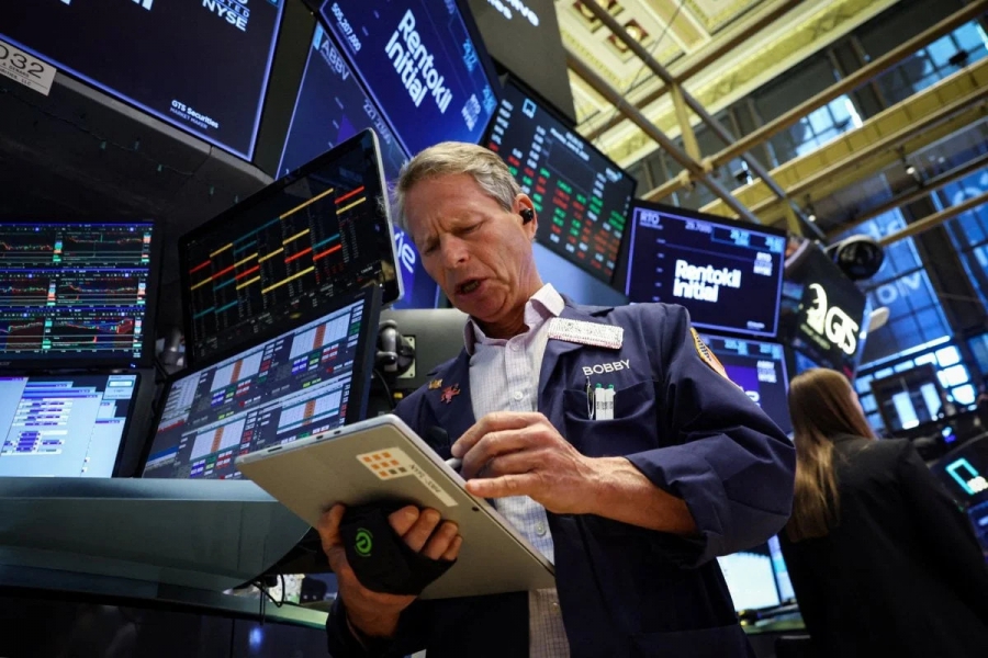 Ο S&P 500 αψηφά την αυστηρή στάση της Fed - Ανοδική ανθεκτικότητα ή παγίδα; (investing.com)