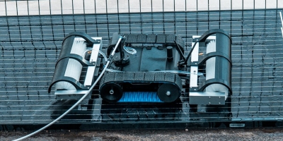 Ρομπότ καθαρισμού για στέγαστρα φωτοβολταϊκών (pv-magazine.com)