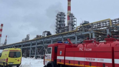 Ουκρανία: Επιτεθήκε ξανά σε διυληστήρια στην Ρωσία (Reuters)
