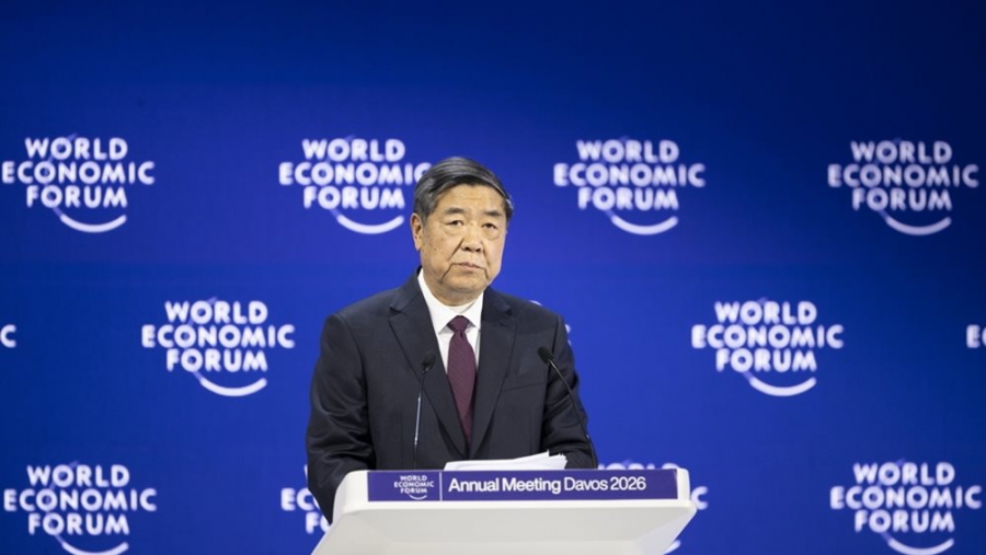 He από Νταβός: Η Κίνα τάσσεται κατά του νόμου της ζούγκλας στις διεθνείς σχέσεις