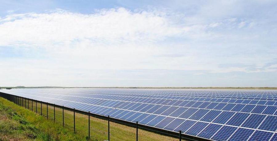 Ευρωπαϊκή πρωτιά των φωτοβολταϊκών  - Παρέμβαση για εύρεση ηλεκτρικού χώρου ετοιμάζει το ΥΠΕΝ - Στα 7,3-7,8 GW η εγκατεστημένη ισχύς το 2023