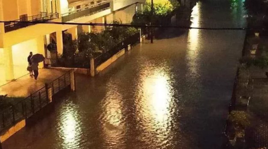 Σαρώνει η κακοκαιρία Elias τη χώρα - Επί ποδός ο κρατικός μηχανισμός