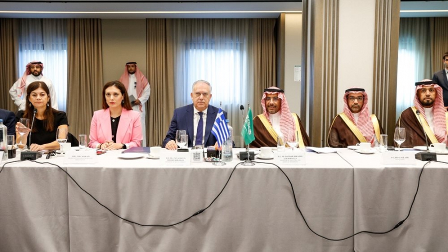 Θεοδωρικάκος: Mε νέες επενδύσεις σφραγίζεται η συνεργασία Ελλάδας - Σαουδικής Αραβίας