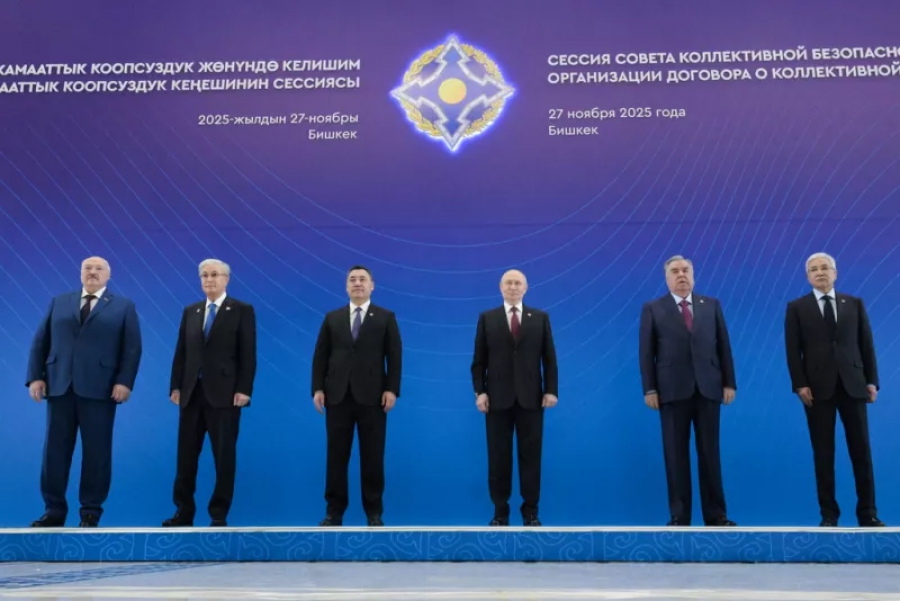 Ο Putin καλεί τις μετασοβιετικές δημοκρατίες σε γενναίο επανεξοπλισμό