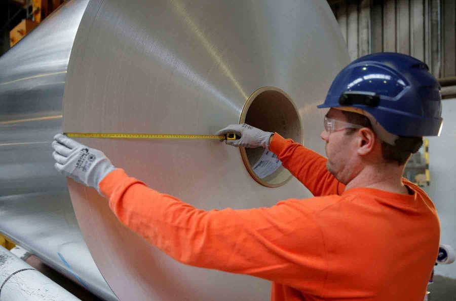 Η EGA σε προχωρημένες συνομιλίες για την απόκτηση μετοχικού κεφαλαίου στην Sohar Aluminium (Reuters)