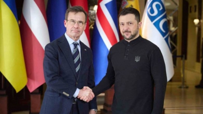 Στη Σουηδία ο Zelensky- Θα υπογράψει συμφωνία για εξαγωγές όπλων