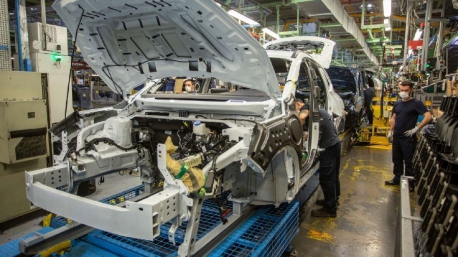 ACEA: Τα τελευταία 15 χρόνια η κατανάλωση ενέργειας ανά παραγόμενο αυτοκίνητο μειώθηκε κατά 16,7%