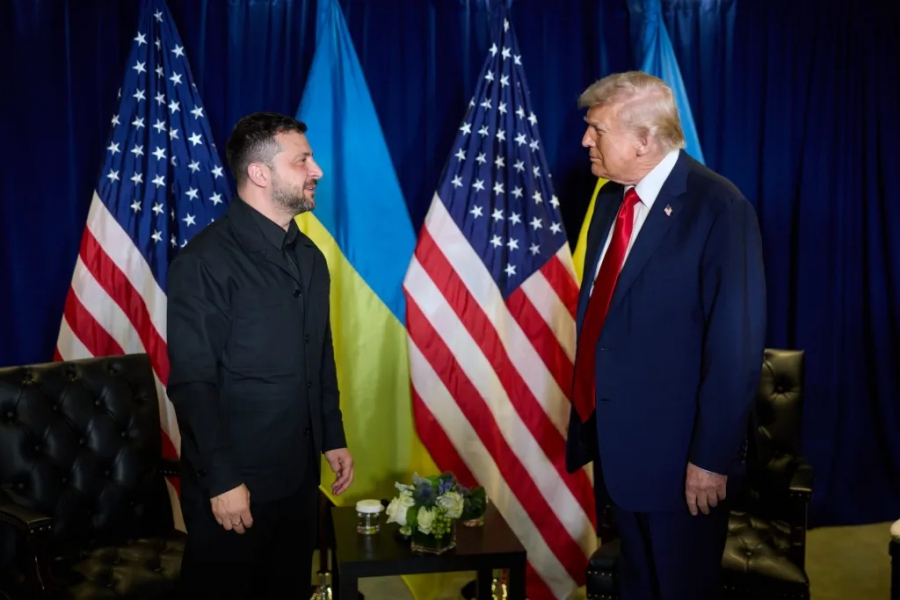 Trump: Ετοιμάζεται να πει το μεγάλο «ναι» στον Zelensky για τους tomahawk με αντίτιμο την αποχώρηση του δεύτερου