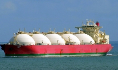 Τρία τάνκερ του Ομάν διέσχισαν το Στενό του Ορμούζ - Το ένα μετέφερε LNG