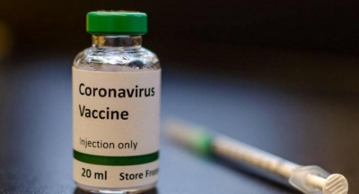 Τον Δεκέμβριο οι πρώτοι εμβολιασμοί σε ΗΠΑ, ΕΕ – Να εγκριθεί το εμβόλιο της AstraZeneca ζητά η Μ. Βρετανία – Στους 1,44 εκατ. οι νεκροί