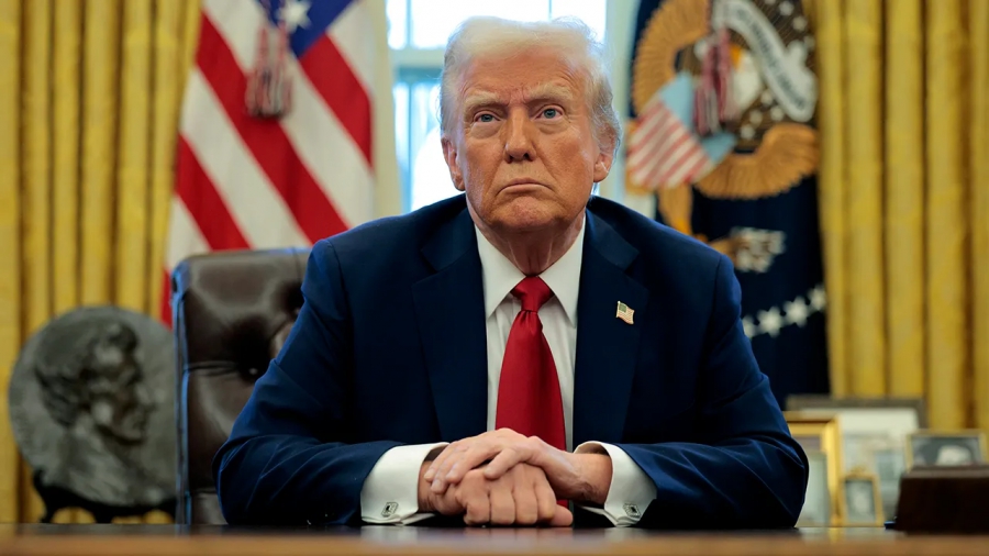 Trump: Παύση στη στρατιωτική βοήθεια στην Ουκρανία με στόχο πίεση προς τον Zelensky για τη διαπραγμάτευση