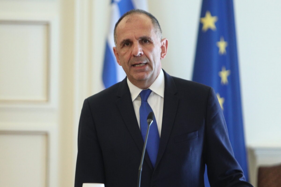 Τα «αμάζευτα» πάει να μαζέψει ο Γεραπετρίτης για τους χειρισμούς των ελληνοτουρκικών – Η απάντηση σε Καραμανλή, Σαμαρά και Δένδια