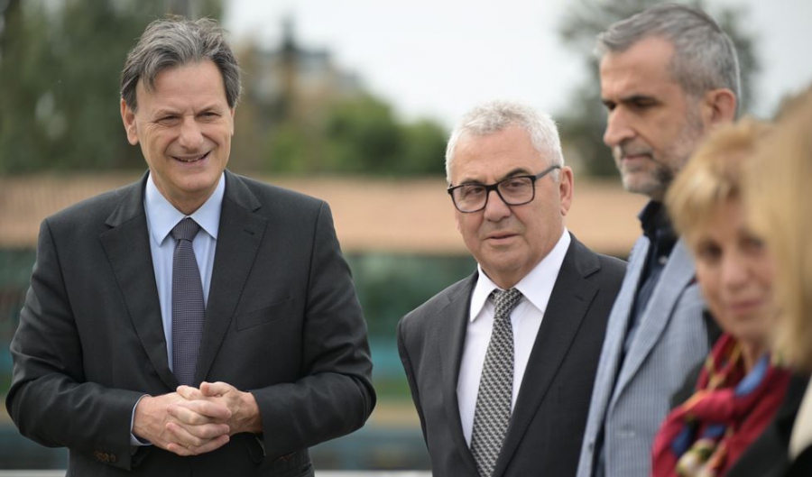 Πιλοτικό φυτεμένο δώμα στον Πανελλήνιο - Επίσκεψη Σκυλακάκη