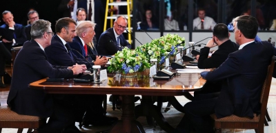 Με άξονα την ρωσική επικράτηση ετοιμάζεται η Τριμερής - Eπίμαχο ζήτημα οι εγγυήσεις (Bloomberg)