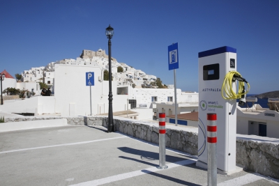 «e-Astypalea»: 9 εκατ. ευρώ για την αντικατάσταση των συμβατικών οχημάτων με ηλεκτρικά στην Αστυπάλαια