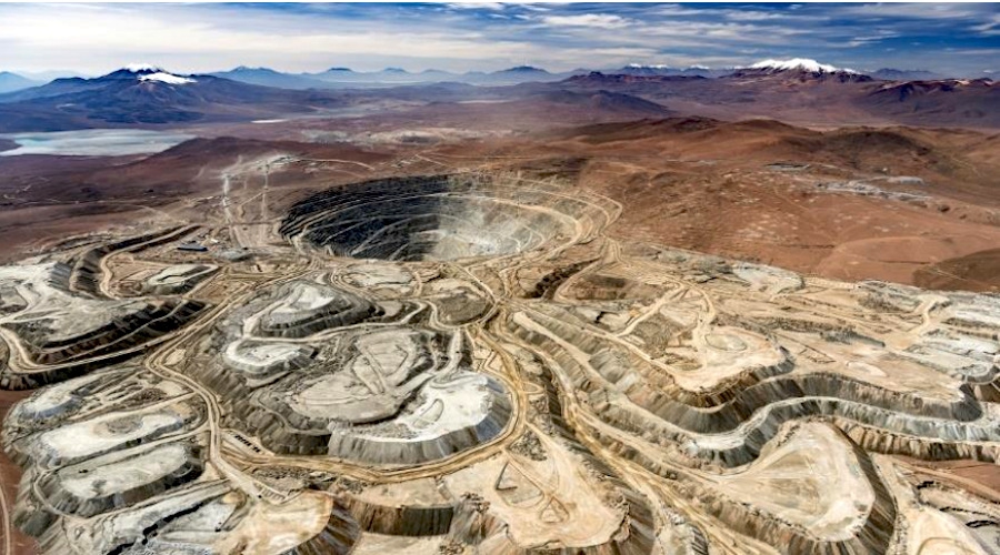 Glencore: Το «εμπόδιο» ανάμεσα στην Anglo American και το έπαθλο των 1,4 δισ από τον χαλκό