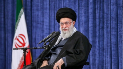 Υψηλοί τόνοι από Khamenei: Δεν σας πέφτει λόγος αν η Τεχεράνη θα εμπλουτίζει ουράνιο