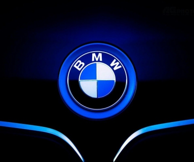BMW: Kυψέλες μπαταρίας που παράγονται από ανανεώσιμη ενέργεια για τα ηλεκτρικά αυτοκίνητα