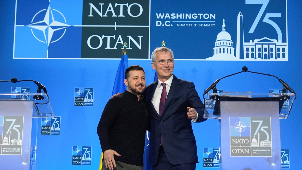 FT: Η Ουκρανία θα μπορεί να αγοράζει στρατιωτικό υλικό μέσω υπηρεσίας του ΝΑΤΟ