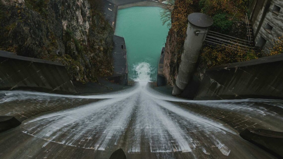 Η Κίνα κατασκευάζει ένα υδροηλεκτρικό έργο ψηλότερο από το Άγαλμα της Ελευθερίας (ecoportal.net)