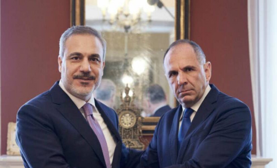 Γεραπετρίτης σε Φιντάν: «Η οριοθέτηση ΑΟΖ η μόνη διαφορά Ελλάδας και Τουρκίας - Εκτός συζήτησης θέματα κυριαρχίας»