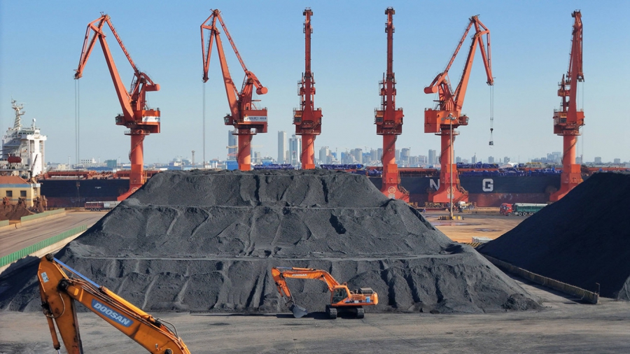 Άλμα στις εισαγωγές άνθρακα της Κίνας τον Αύγουστο (Reuters)