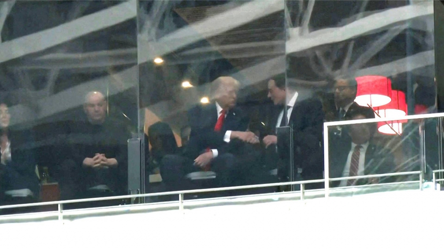 Προς επανασύνδεση Trump και Musk (;) – Η χειραψία στην κηδεία του Kirk και η ανάρτηση