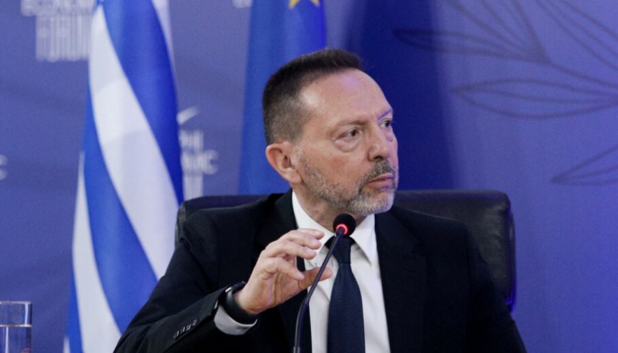 Γ. Στουρνάρας στο Econostream : Οι προβολές του πληθωρισμού δείχνουν μια ελαφρά προς τα κάτω απόκλιση το 2026 και το 2027