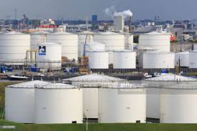 Insights Global: Αυξήθηκαν 12% τα αποθέματα βενζίνης στο ARA