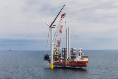 Τοποθετήθηκαν οι πρώτες άτρακτοι Vestas στο υπεράκτιο Baltic Power στην Πολωνία