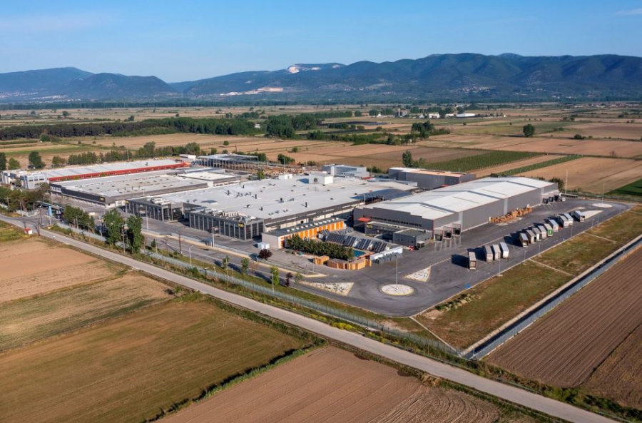 Με σφραγίδα Sunlight στην παγκόσμια αγορά οι βιομηχανικές μπαταρίες – Το νέο «deal-υπόσχεση» για τον κλάδο με τη γερμανική Triathlon