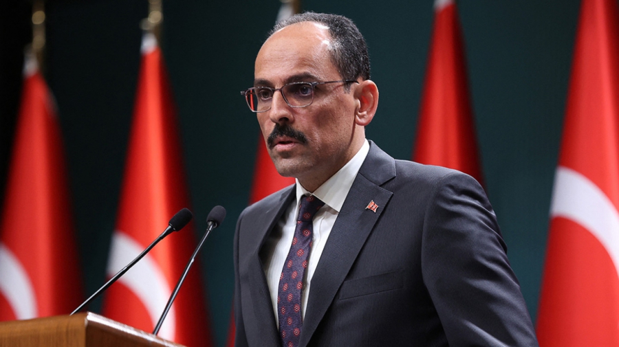 Στην Αθήνα ο Ι. Kalin: Eίχε συνάντηση με Δεμίρη και Μητσοτάκη