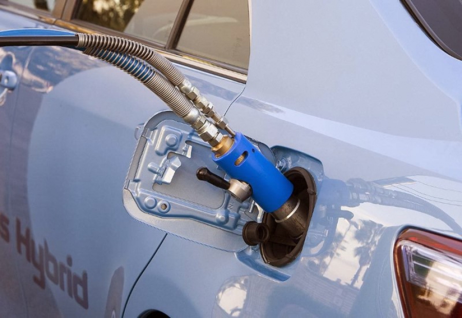 Γιατί κερδίζει έδαφος σε Ελλάδα και Ευρώπη η κίνηση με φυσικό αέριο;