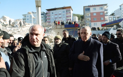 Τι αλλάζει στις ελληνοτουρκικές σχέσεις μετά τον σεισμό