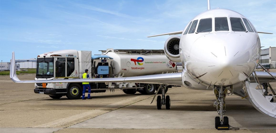 Με πράσινα καύσιμα θα προμηθεύει την Airbus η ΤotalEnergies