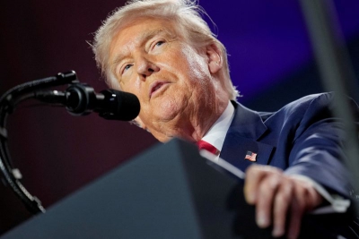 Trump: Δηλώνει ότι θα «παγώσει μόνιμα» τη μετανάστευση από χώρες του Τρίτου Κόσμου