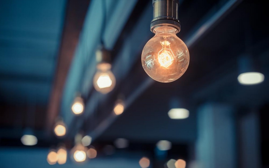 Ηλεκτρικές συσκευές: Νέα ενεργειακή επισήμανση για λαμπτήρες- Τι αλλάζει