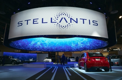 Η Stellantis θεωρεί ανεπαρκείς τις προτάσεις της ΕΕ για την ενεργειακή μετάβαση της αυτοκινητοβιομηχανίας