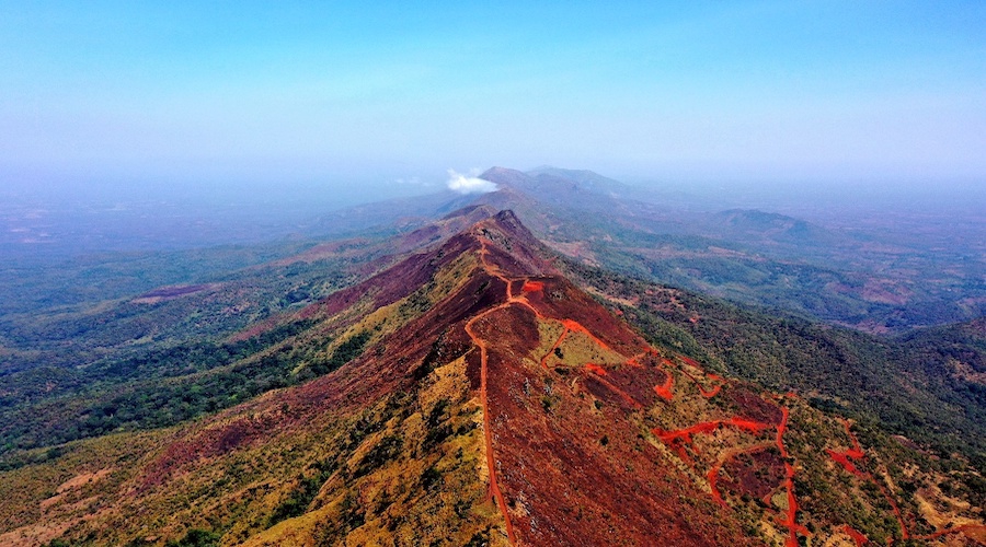 Simandou: Το κινεζικό ορυχείο στη Γουινέα που μπορεί να ανατρέψει την παγκόσμια αγορά σιδήρου (mining.com)