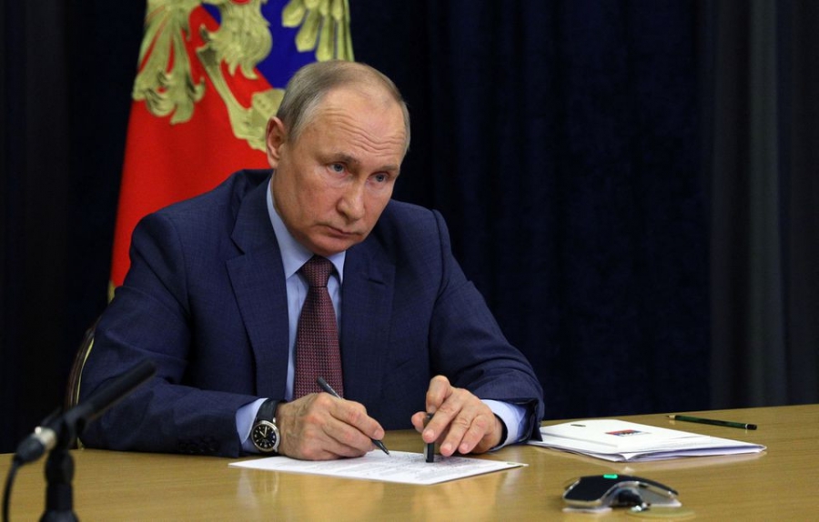 Που αποσκοπεί το ενεργειακό παιχνίδι Putin - Η ΕΕ αποκλείει την Ρωσία από τις αγορές της