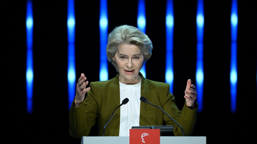 Von der Leyen: Η Ευρώπη έχει ακριβή σχέδια για την αποστολή πολυεθνικού στρατού στην Ουκρανία (FT)