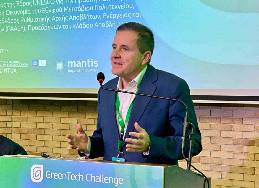 Κωνσταντίνος Αραβώσης: Παρουσιάζει το MyRAAEY για τις καταγγελίες σχετικά με τα απόβλητα