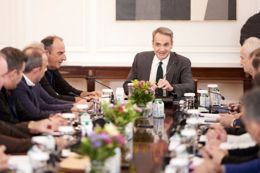 Μητσοτάκης στο Μαξίμου: Να μπει τέλος στην ένταση - 14 αιτήματα κατέθεσαν οι αγρότες